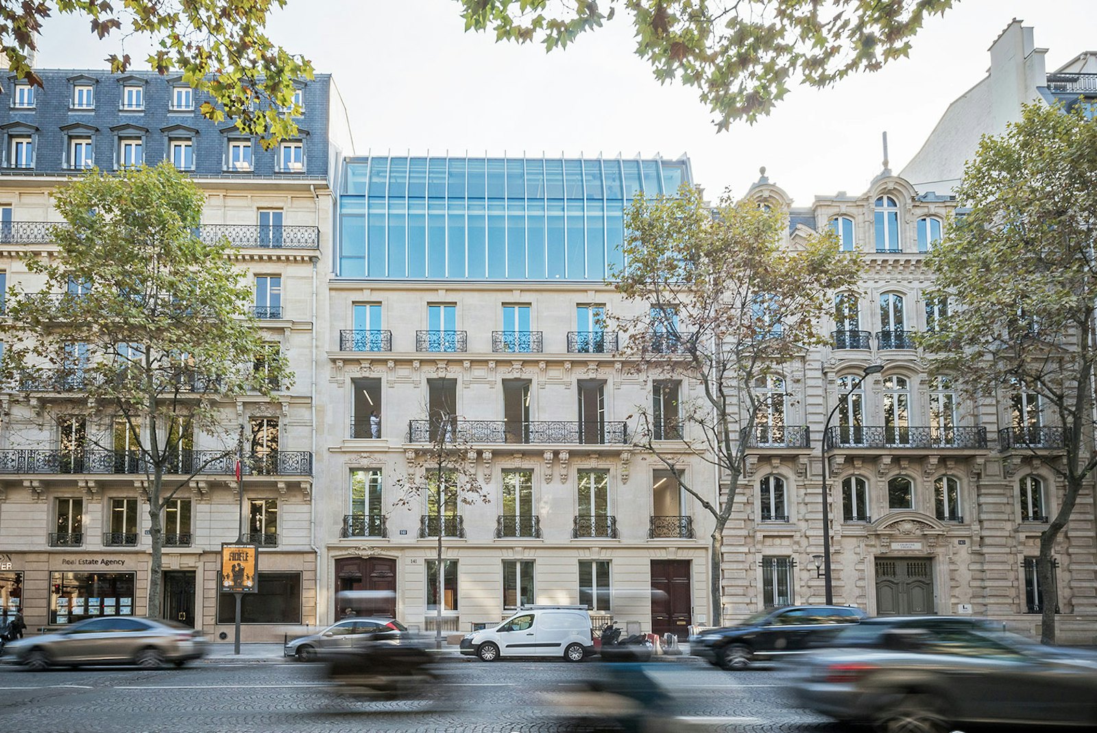 141 Haussmann